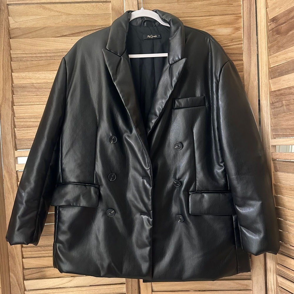 MES DEMOISELLES Vegan Leather Oversized Blazer in black size 0